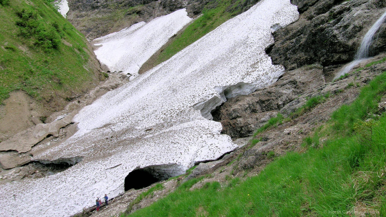 Eiskapelle Ende Juni 2002 Eiskapelle Ende Juni 2002