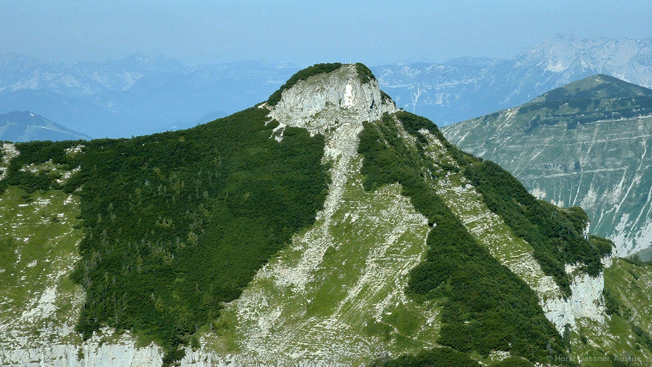 Am Gipfel des Gennerhornes - Blick hinüber zum Gruberhorn