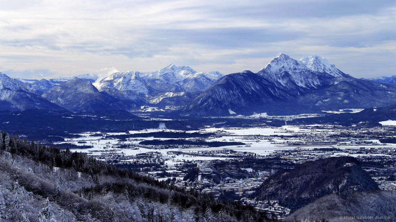 Der Nockstein - winterlicher Blick nach Salzburg