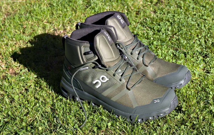 On Outdoor - Schuhe und Bekleidung