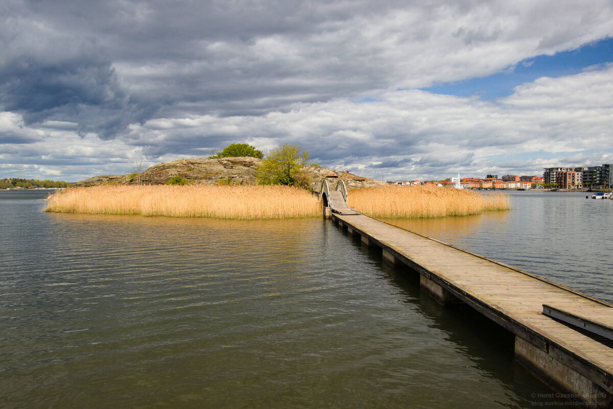 Karlskrona - kleine Insel am Hafen